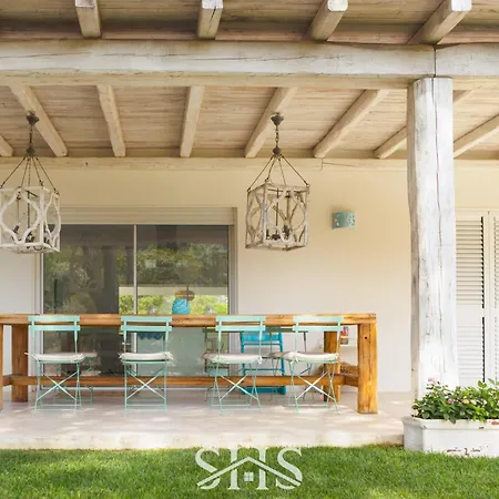 Villa Elena - Oasi Di Charme Con Piscina