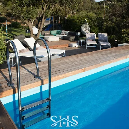 Elena - Oasi Di Charme Con Piscina Villa