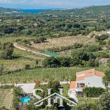 Elena - Oasi Di Charme Con Piscina