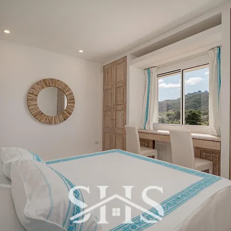 Elena - Oasi Di Charme Con Piscina