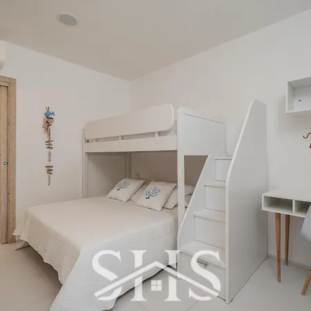 Elena - Oasi Di Charme Con Piscina Palau