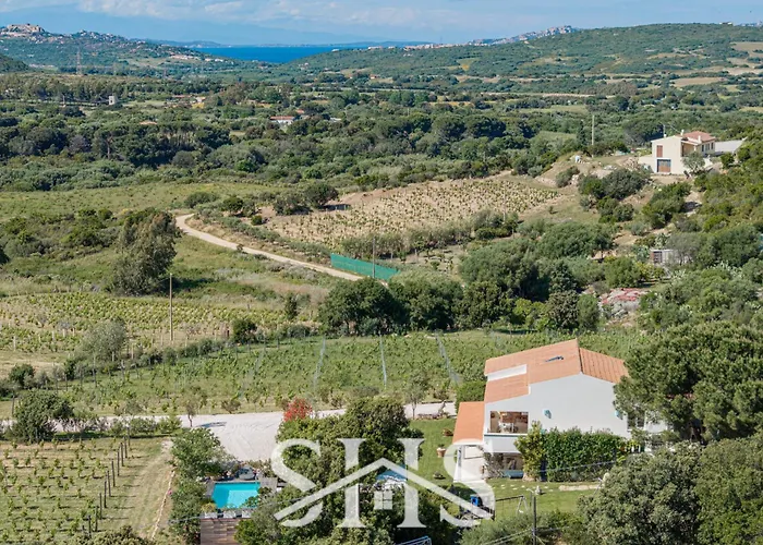 Elena - Oasi Di Charme Con Piscina